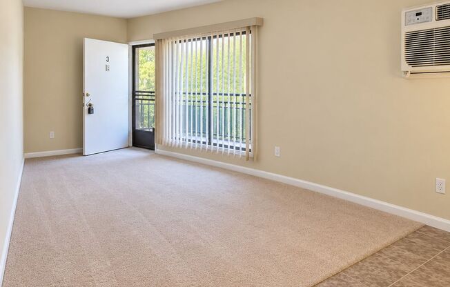 2 beds, 2 baths, 900 sqft, $2,599, Unit E