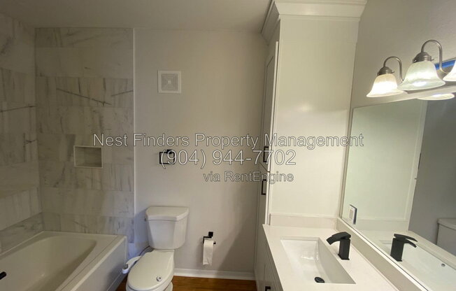 3 beds, 2 baths, 1,355 sqft, $2,000, Unit Apartment 1627