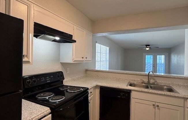 3 beds, 2 baths, 1,256 sqft, $1,500, Unit 09-0907 W/D