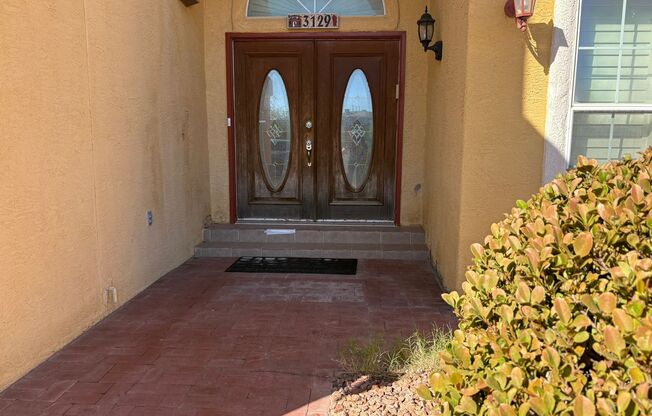 EASTSIDE HOME FOR RENT IN "THE TIERRAS"