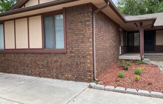 8503 W Thurman #1