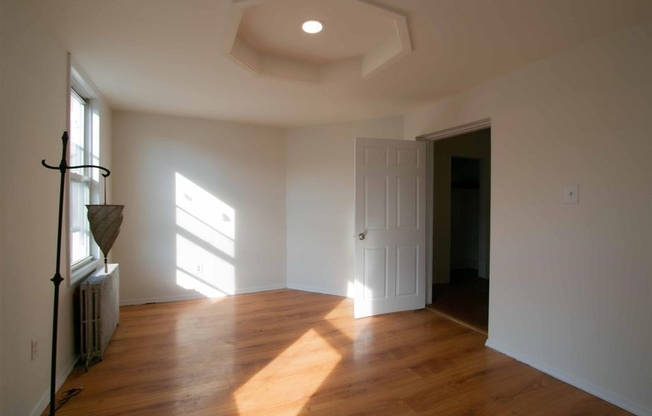 376 SMT AVE