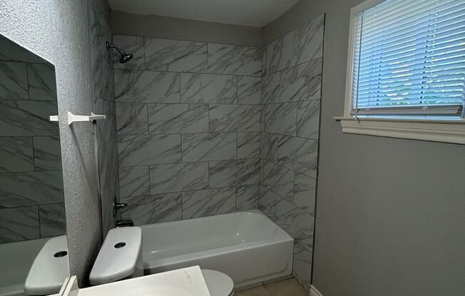 1 bed, 1 bath, 650 sqft, $795, Unit 3335A
