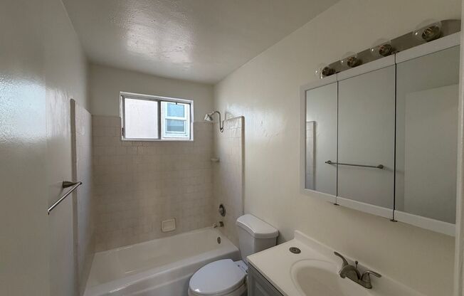 709 E. 3rd St.