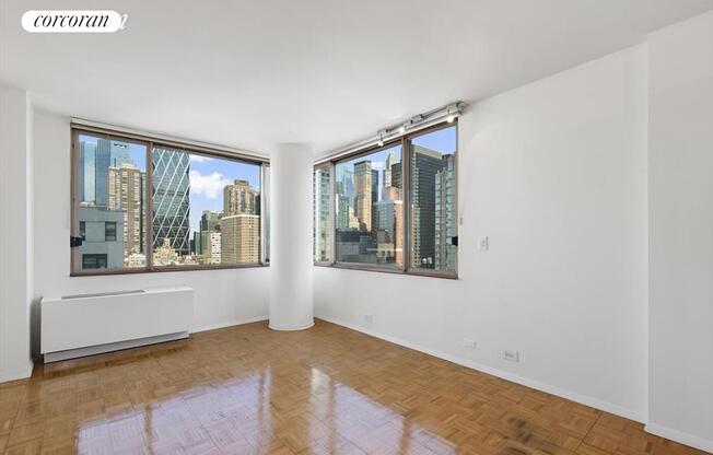 1 bed, 1 bath, 602 sqft, $4,250, Unit 18I