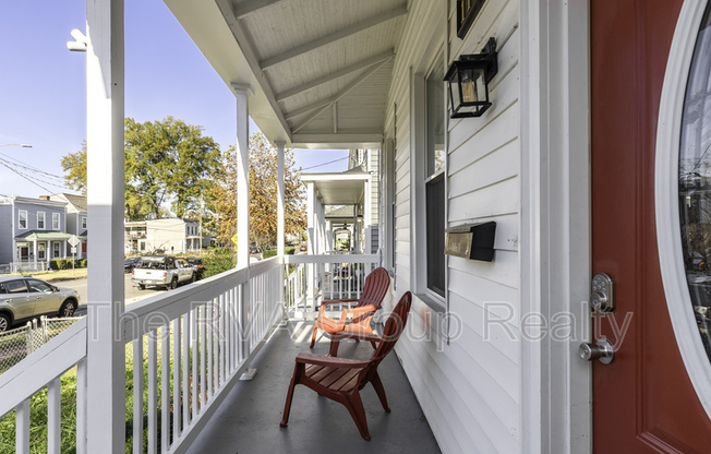 1111 N 21 ST