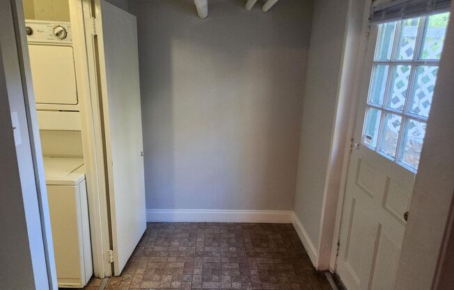 1 bed, 1 bath, 663 sqft, $1,500, Unit D-K1
