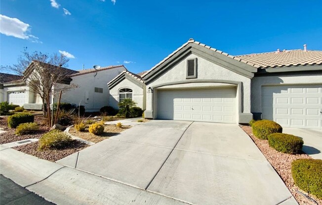 9726 COFFEE AVE