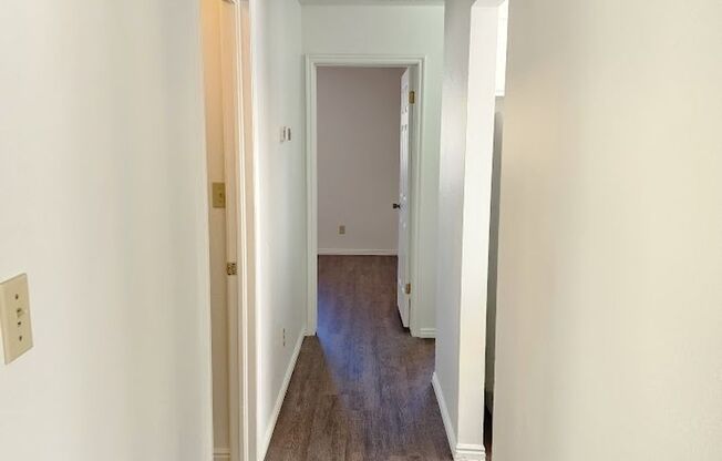 2 beds, 1 bath, $1,575