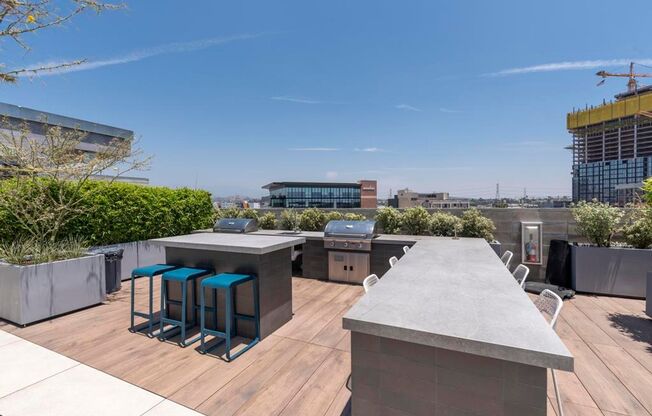 2 beds, 2 baths, 1,311 sqft, $4,900, Unit 527 Molino Unit 107