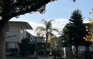 129 - Starcrest Apartments