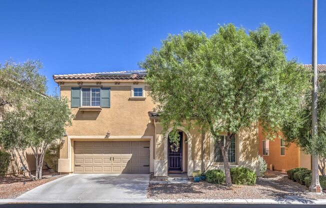 MOUNTAIN’S EDGE WITH POOL & SOLAR
