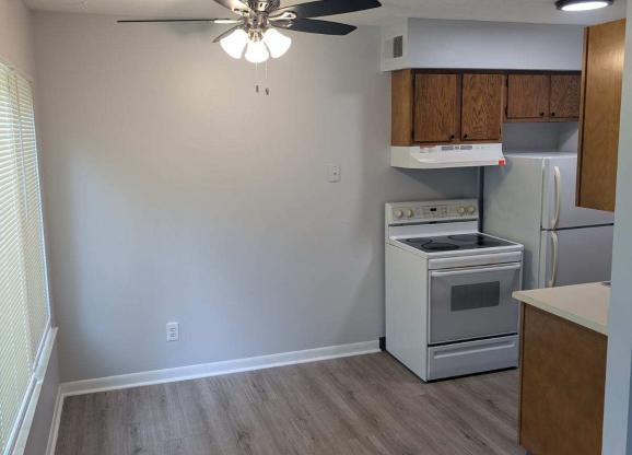 1 bed, 1 bath, $875