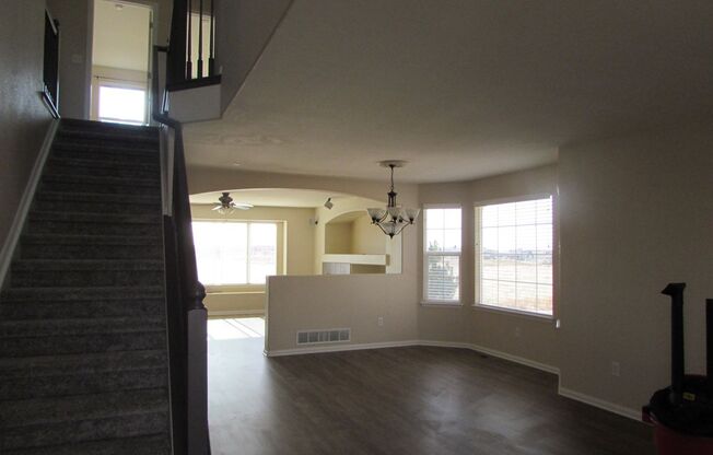 Beautiful 2-Story Home with 3-Car Attached Garage in Buffalo Mesa