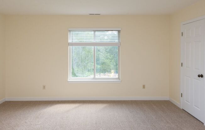 2 beds, 1.5 baths, 1,308 sqft, $2,895, Unit 8D