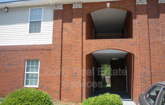 132 ROLLAND ST