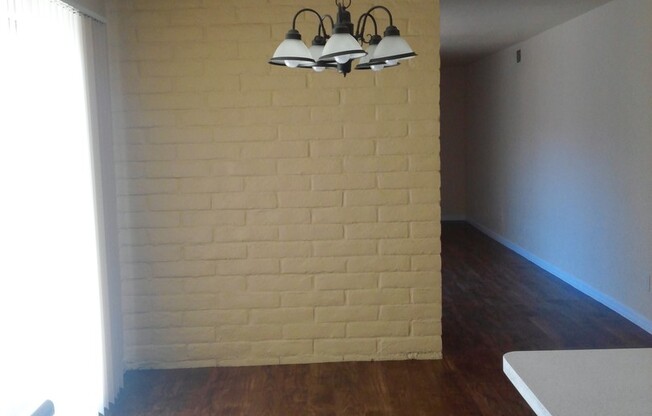 3 beds, 2 baths, 1,350 sqft, $1,150, Unit 34