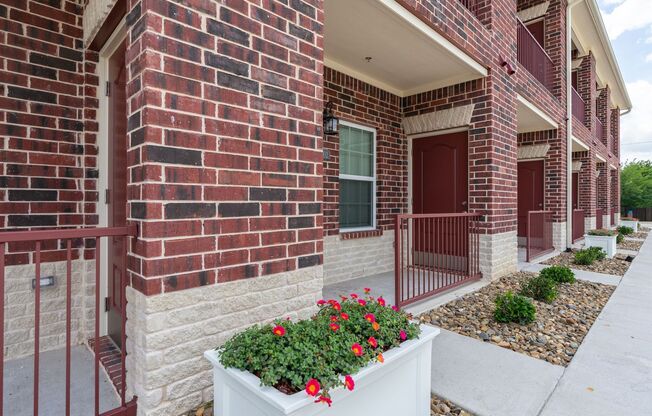 1 bed, 1 bath, $1,095, Unit 206