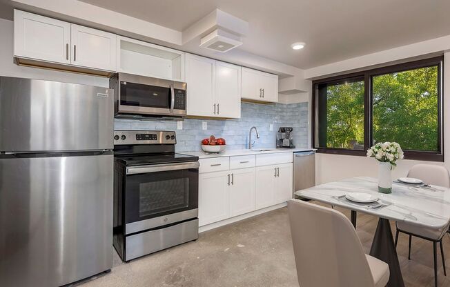 2 beds, 2 baths, 787 sqft, $1,599, Unit 506