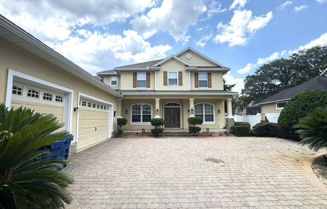 4 BR 3 BA     MAGNIFICENT HOME - Tidewater