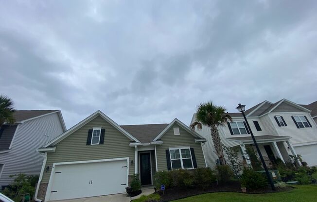 Beautiful 4 Bedroom in Cane Bay