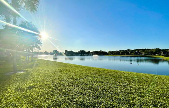 Beautiful Townhome in West Palm Beach!