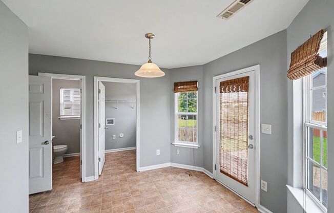 Spacious 4BR Home with Fenced Yard in University City!