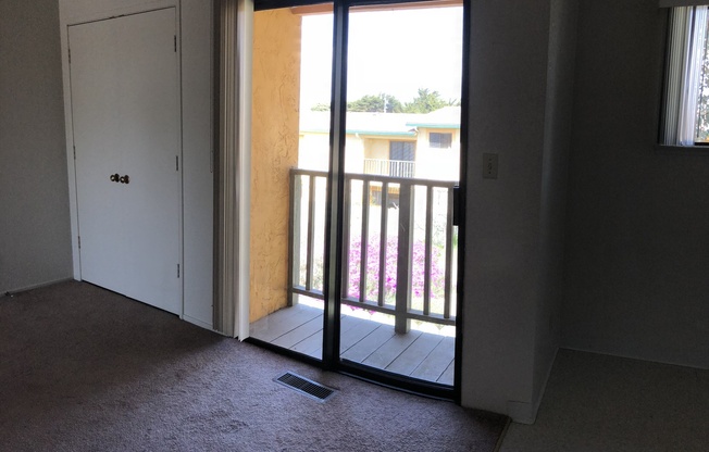 1 bed, 1 bath, $1,895, Unit 28