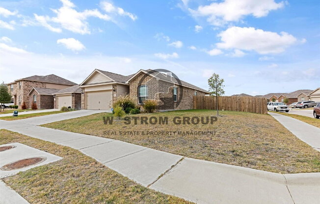 3 beds, 2 baths, 1,597 sqft, $1,995