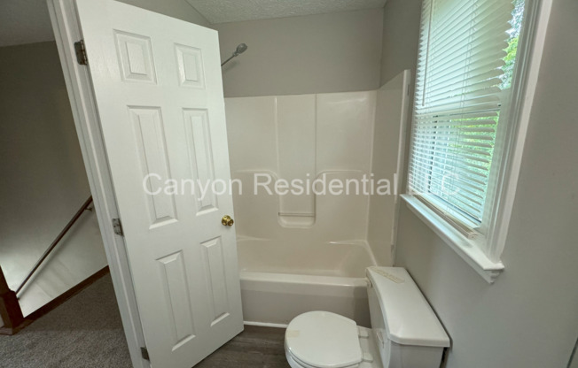 3 beds, 2.5 baths, $1,870