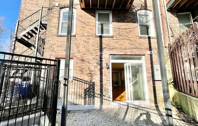 3 beds, 3.5 baths, 1,770 sqft, $5,400, Unit 1