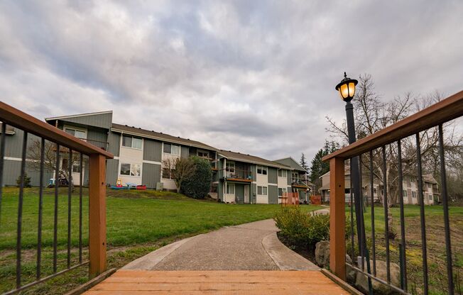 MeadowBrook Apartments