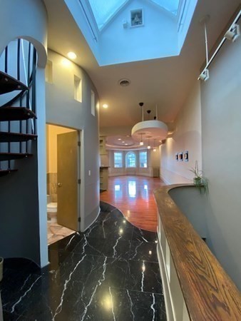 171 BEACON ST