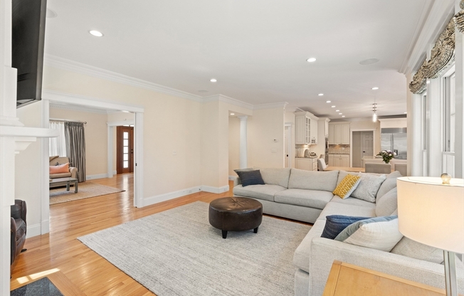 36 NORMANDY RD