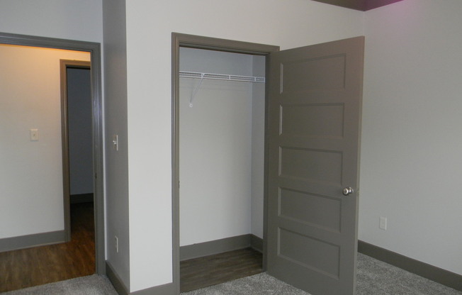 2 beds, 2 baths, 1,052 sqft, $1,045, Unit 72