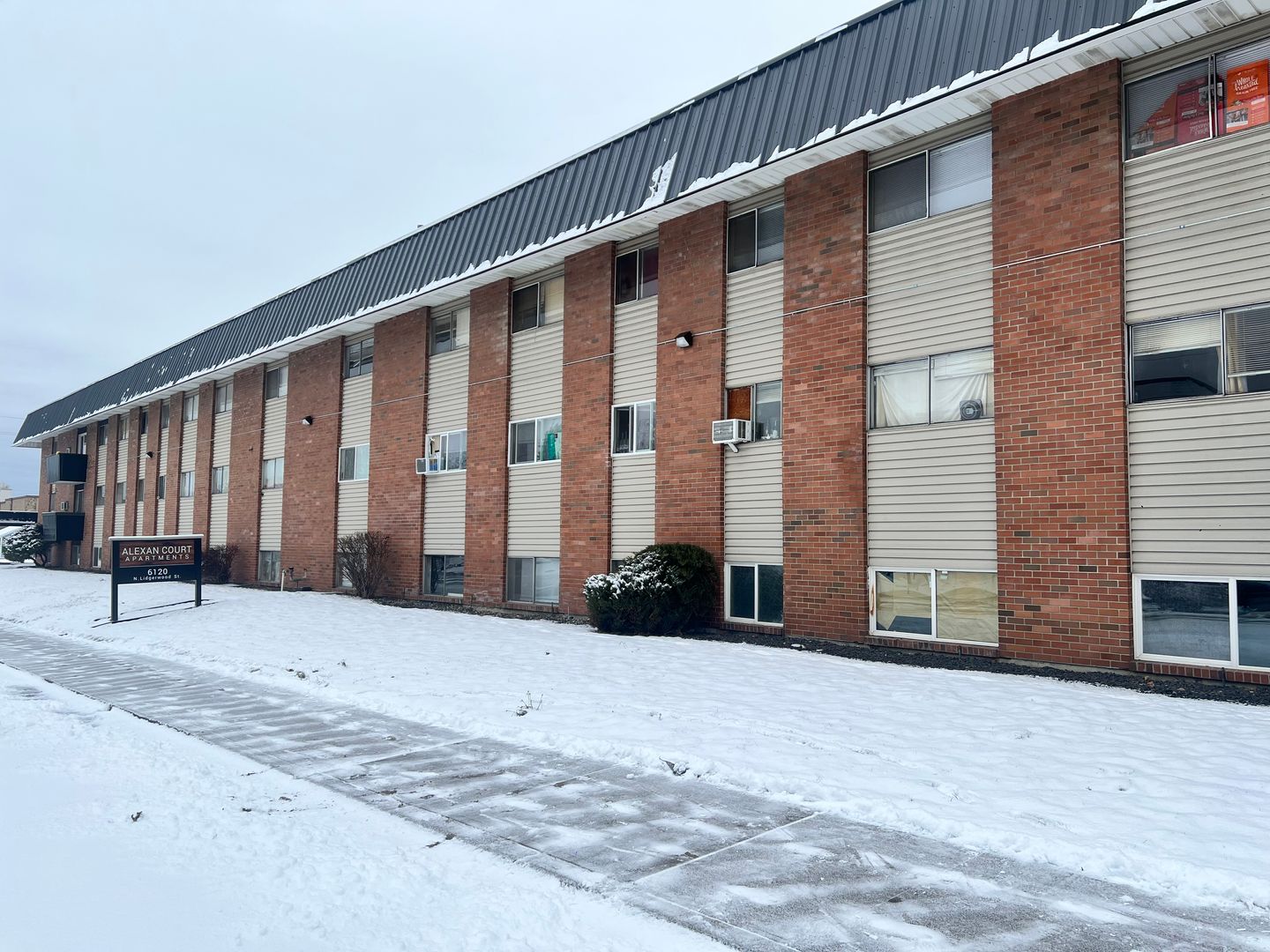 Alexan Court Apartments