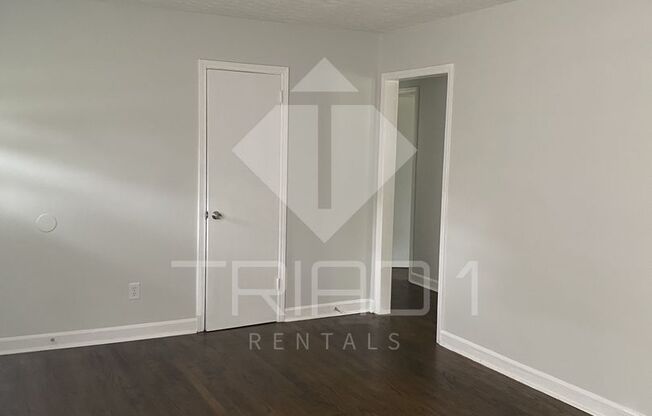 3 beds, 1 bath, $1,350