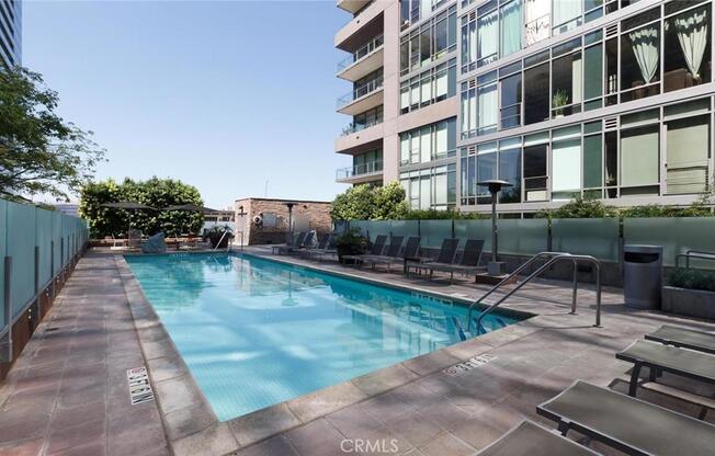 1 bed, 1 bath, 700 sqft, $2,750, Unit 1213