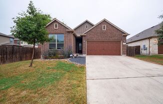 Fabulous 3 Bedroom, 2 Bath Home w/ Dining Room in Pflugerville