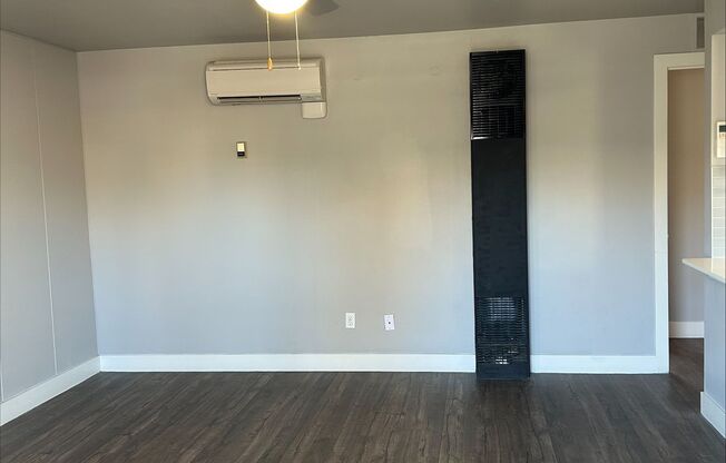 1 bed, 1 bath, 574 sqft, $1,295, Unit 38