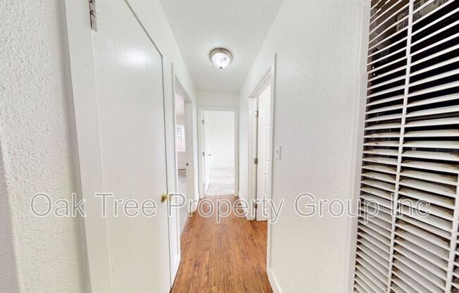2711 23 AVE