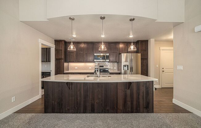 3 beds, 2 baths, $2,425