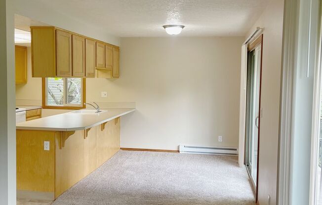 1 bed, 1 bath, 628 sqft, $1,375, Unit 29