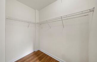 Studio, 1 bath, 371 sqft, $1,150, Unit 403