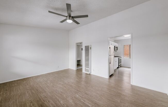 Studio, 1 bath, 493 sqft, $1,595, Unit 03