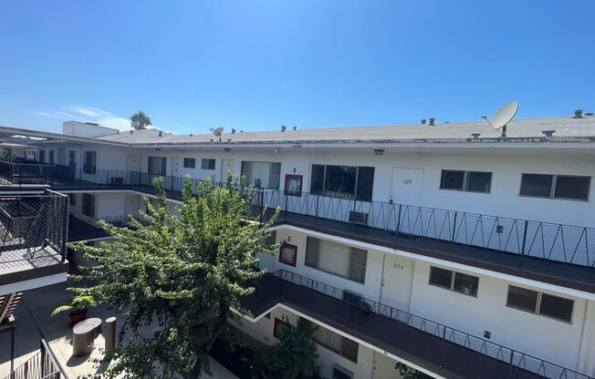 1 bed, 1 bath, 624 sqft, $1,799, Unit 319