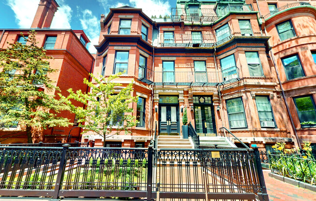 277 MARLBOROUGH ST