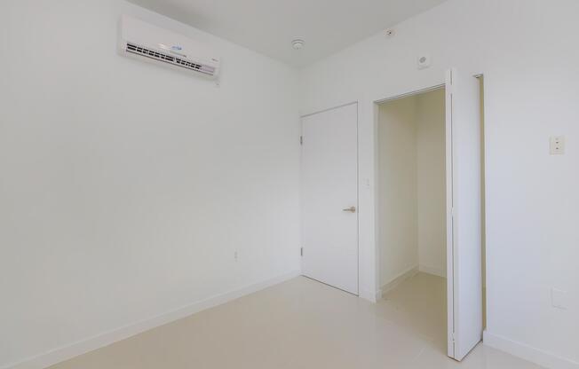 3 beds, 2 baths, 1,307 sqft, $2,730