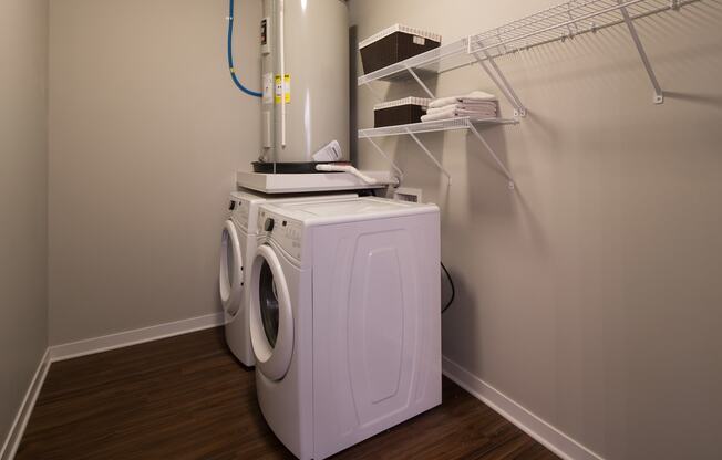 Washer/dryers in every unit - Onyx Edina