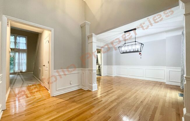Charming 4 Bedroom 2.5 Bathroom Home w/ 1st FL Primary Suite + 2nd FL Huge Bonus Room @ Waterford Green, Apex, Available Now!
